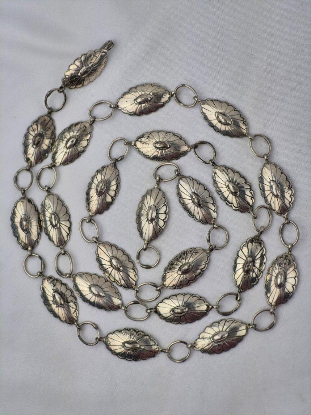 Etched Floral Oval Silver Tone Concho Chain Belt Hip Belt Western Cowgirl Boho